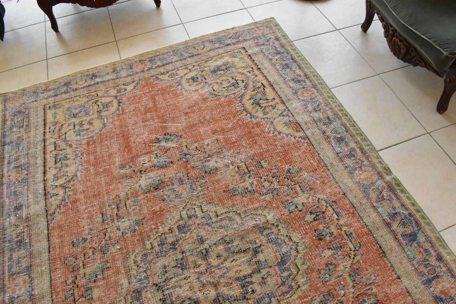 Handmade Area Rug 8.6 x 5.5 ft Distressed Anatolian Vintage Medallion Rug  C45