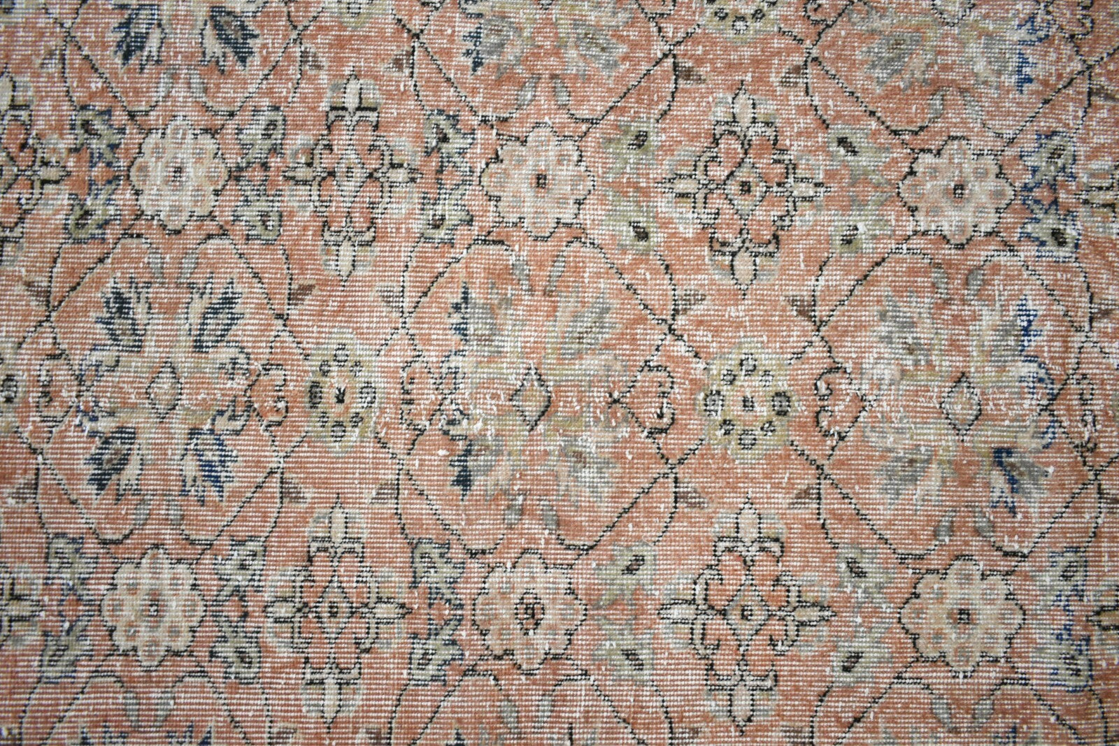 Vintage Oushak Rug 6.5x3.3 ft Turkish Floor Rug Faded Area Rug Oriental Rug U05