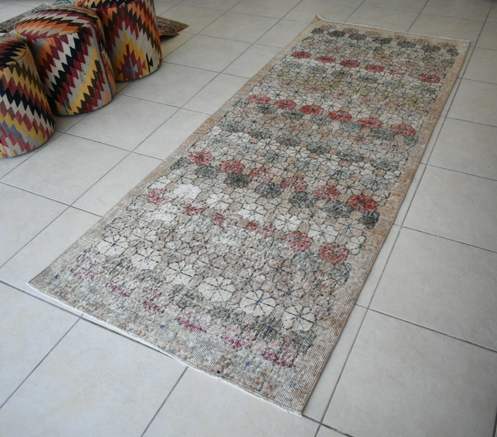 Vintage Runner 8.5x3.3 ft Oushak Runner Anatolian Rug Faded Turkish Runner R09