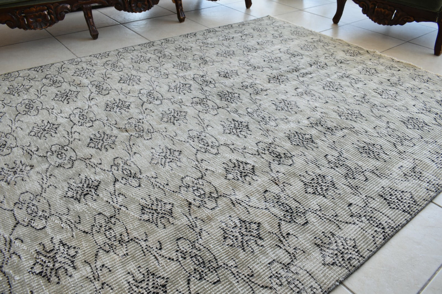 Large Turkish Rug 8.6x5.2 ft Vintage Rug Faded Oushak Rug Living Room Carpet B17