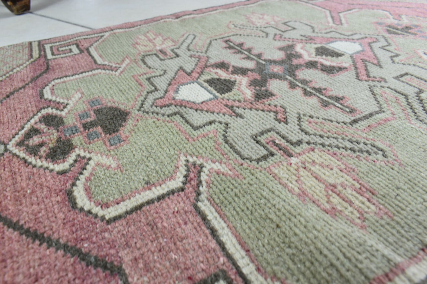 Anatolian Runner 3.1x1.7 ft Vintage Turkish Runner Oushak Runner Rug Y46