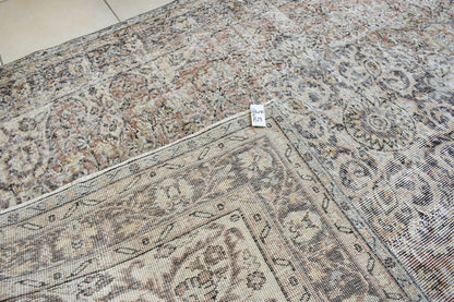 Large Turkish Rug 8.7x5.5 ft Vintage Rug Faded Oushak Rug Living Room Carpet B19