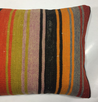 Kilim Pillow Cover 16x24 Tribal Vintage Turkish Carpet Lumbar Pillow Cover 1013