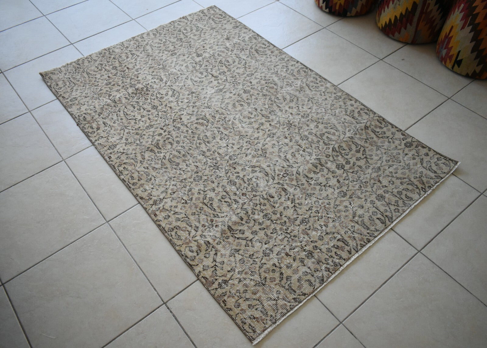 Faded Oushak Rug 5.8x3.8 ft Anatolian Rug Turkish Carpet Boho Floor Rug U06