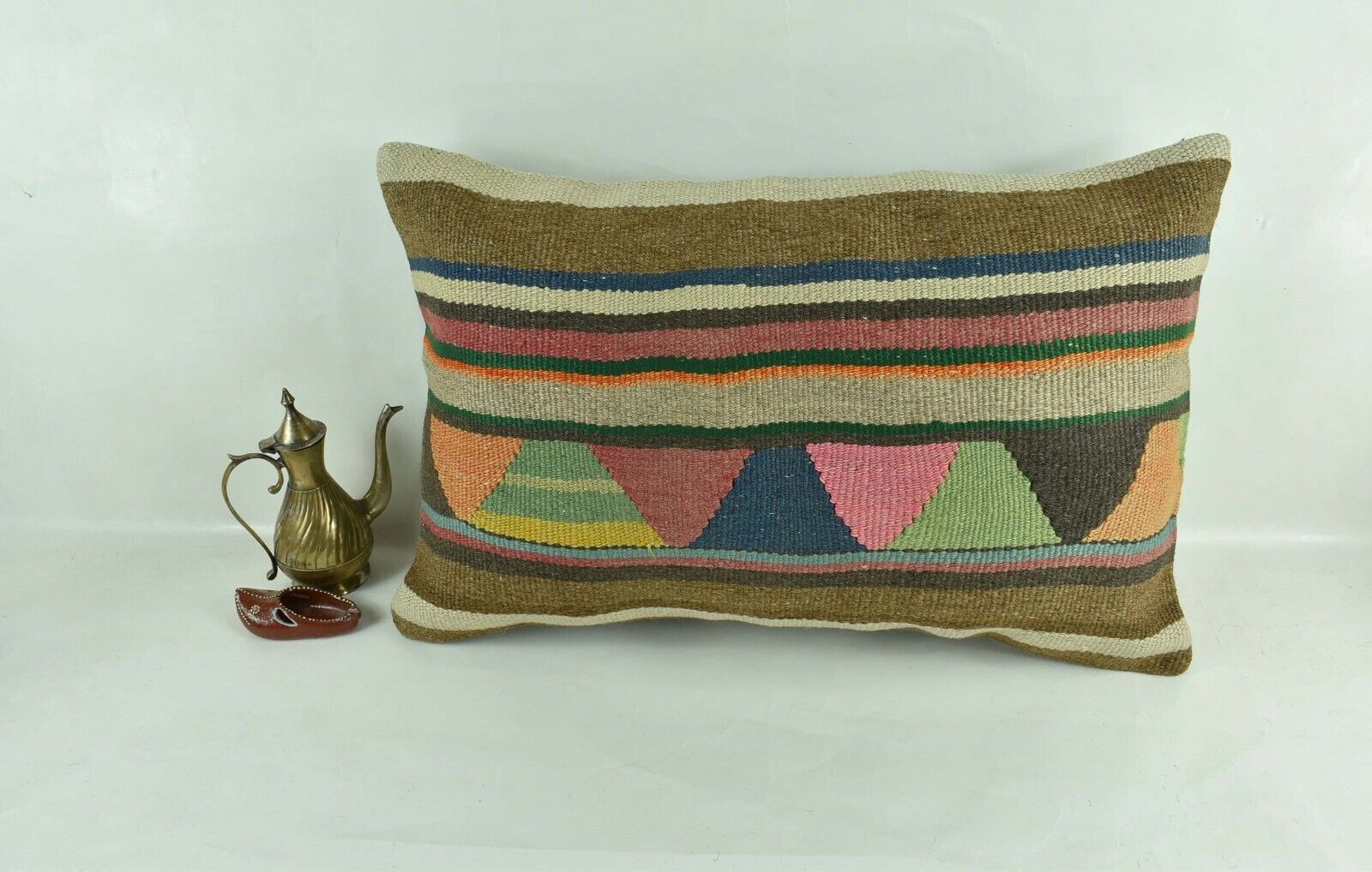 Kilim Pillow Cover 16x24 Tribal Vintage Turkish Carpet Lumbar Pillow Cover 3082