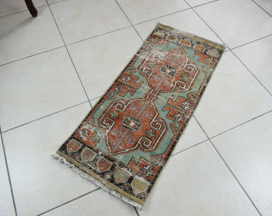 Turkish Runner 3.2x1.4 ft Mini Anatolian Rug Vintage Runner Turkish Runner Y109