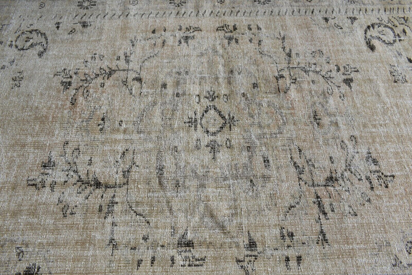 Faded Oushak Rug 8.5x5.5 ft Anatolian Rug Turkish Carpet Boho Floor Rug U23