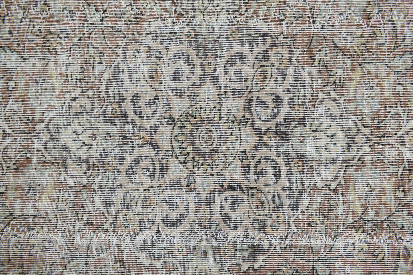 Large Turkish Rug 8.7x5.5 ft Vintage Rug Faded Oushak Rug Living Room Carpet B19