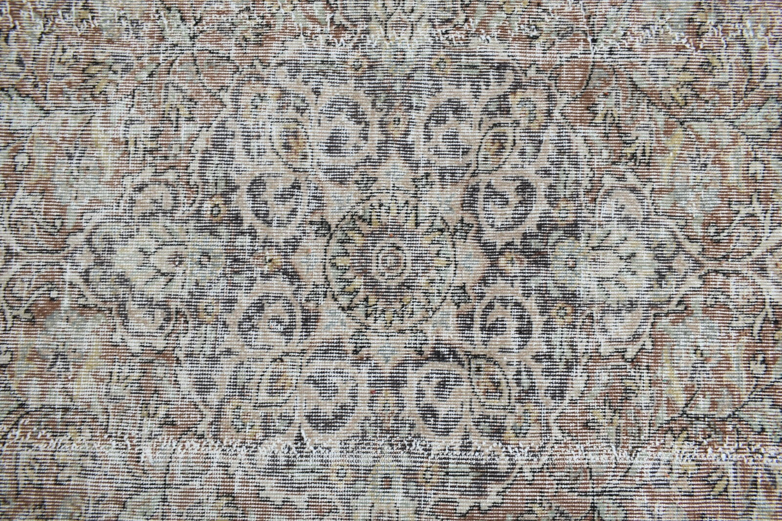 Large Turkish Rug 8.7x5.5 ft Vintage Rug Faded Oushak Rug Living Room Carpet B19