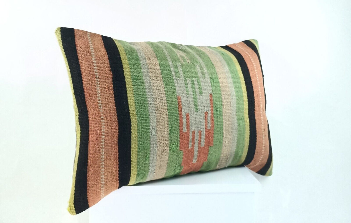 Kilim Pillow Cover 16x24 Tribal Vintage Turkish Carpet Lumbar Pillow Cover 2258