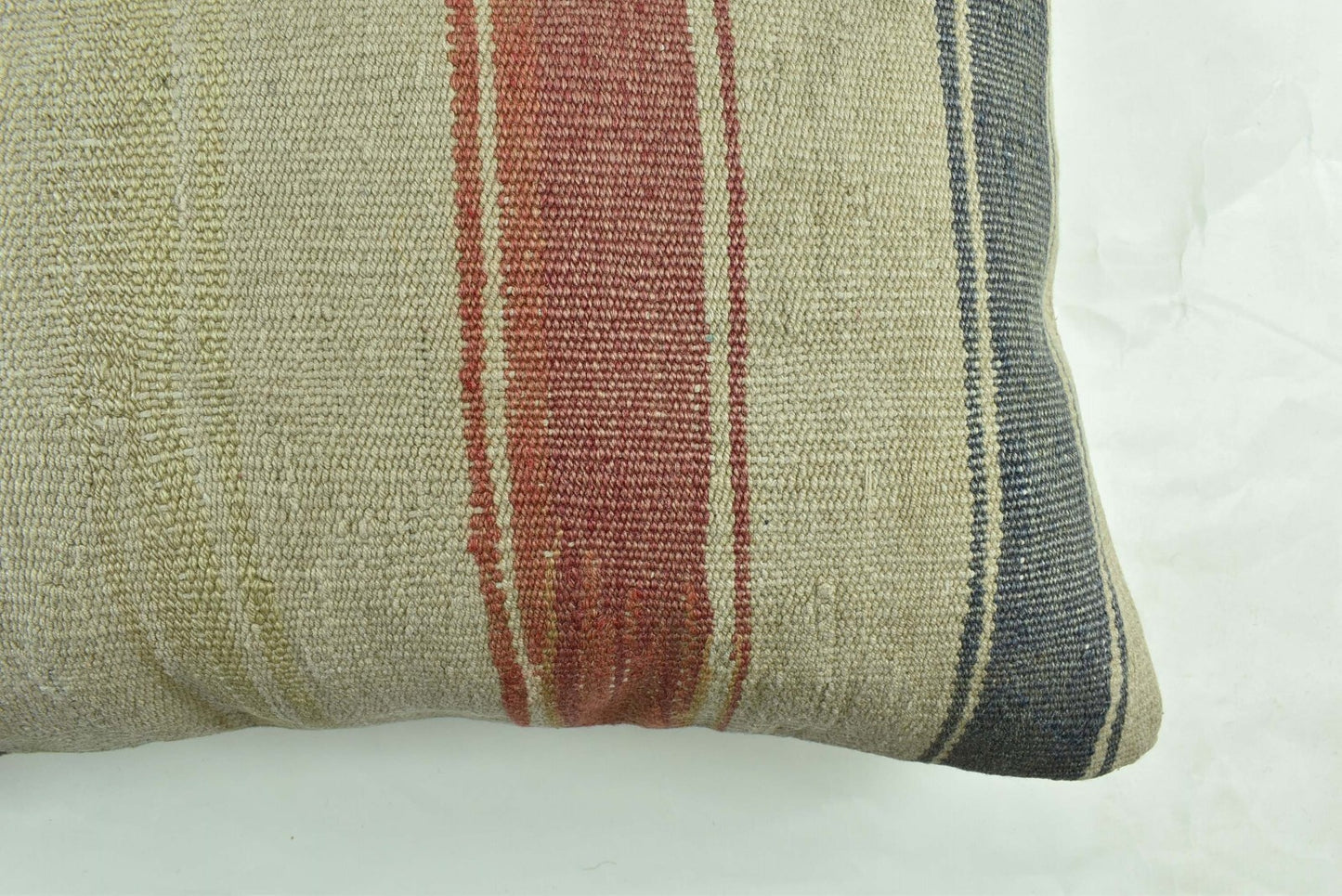 Kilim Pillow Cover 16x24 Tribal Vintage Turkish Carpet Lumbar Pillow Cover 3073