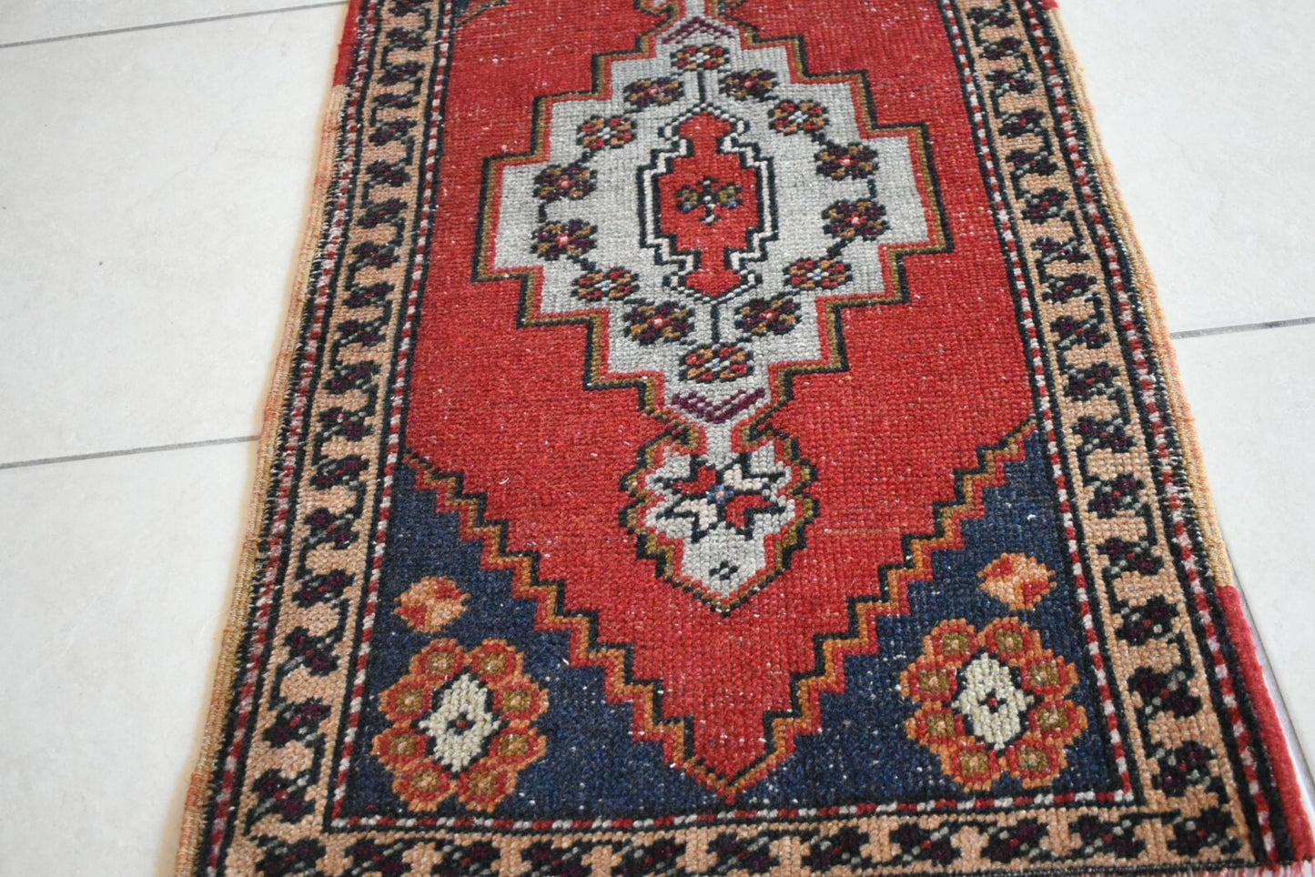 Anatolian Runner 3.2x1.7 ft Vintage Turkish Runner Oushak Runner Rug Y19