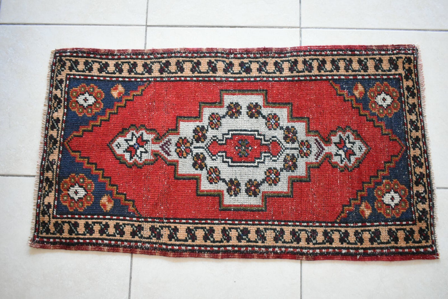 Anatolian Runner 3.2x1.7 ft Vintage Turkish Runner Oushak Runner Rug Y18