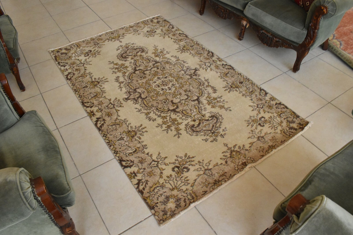 Handmade Vintage Oushak Runner 3.9 x 6.3 ft  Accent Beige Pastel Area Rug C23