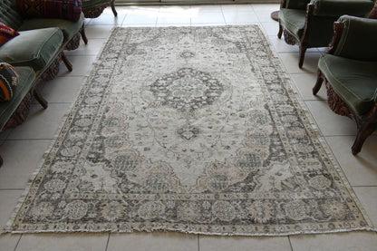 Faded Oushak Rug 8.8x6.1 ft Anatolian Rug Turkish Carpet Boho Floor Rug U24