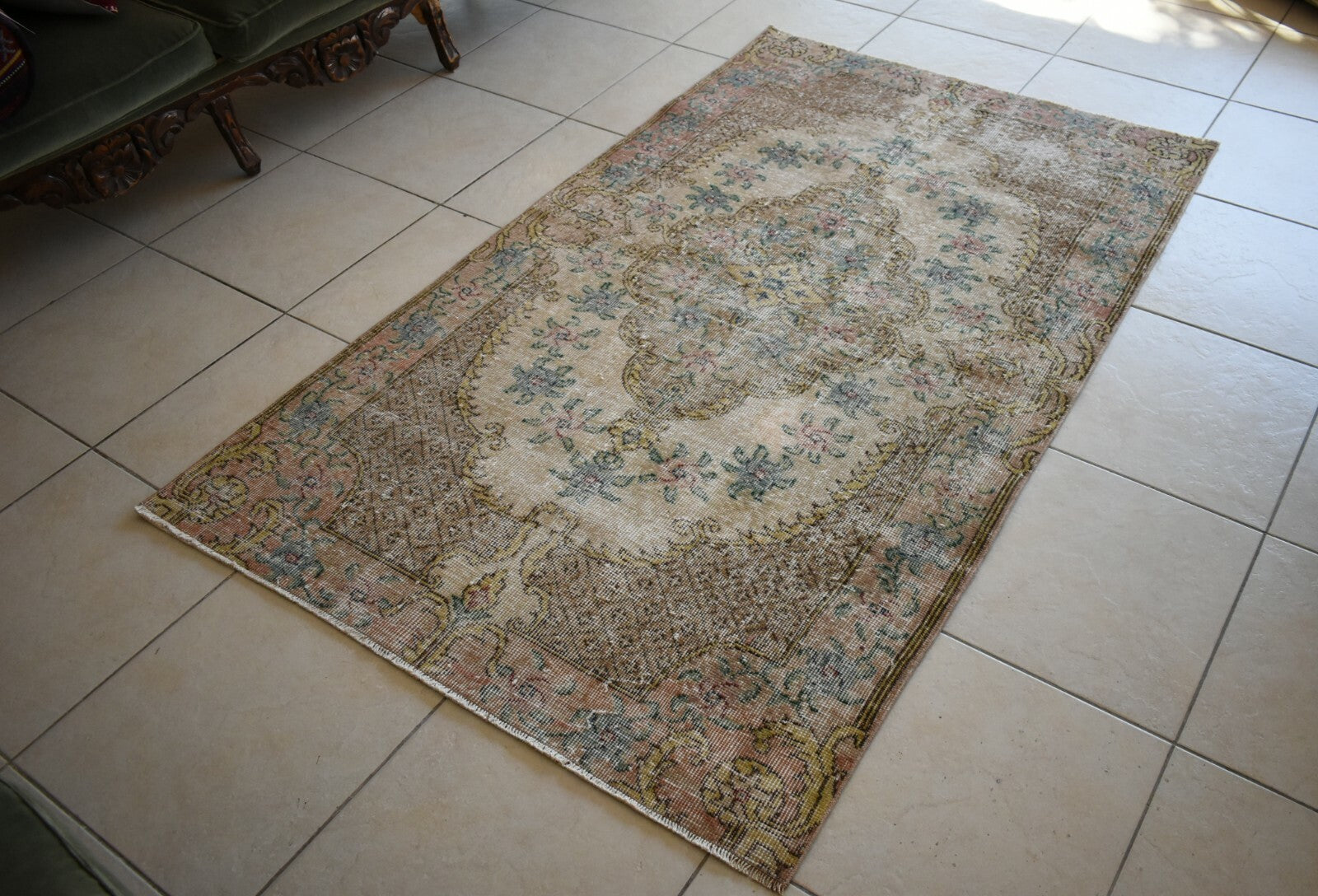 Vintage Oushak Rug 6.3x3.7 ft Turkish Floor Rug Faded Area Rug Oriental Rug U01
