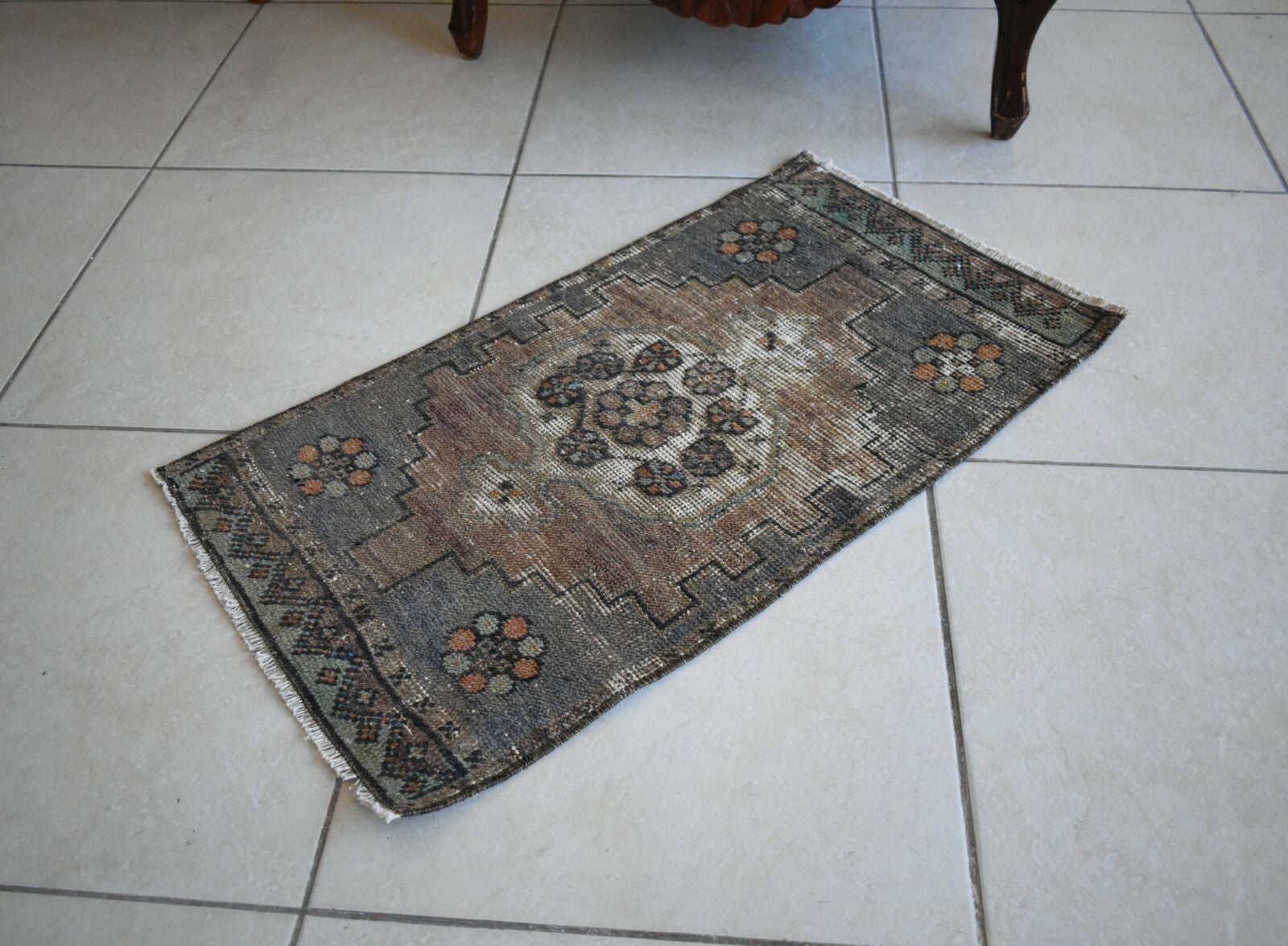 Oushak Runner 2.5x1.3 ft Vintage Turkish Rug Small Runner Anatolian Rug Y09