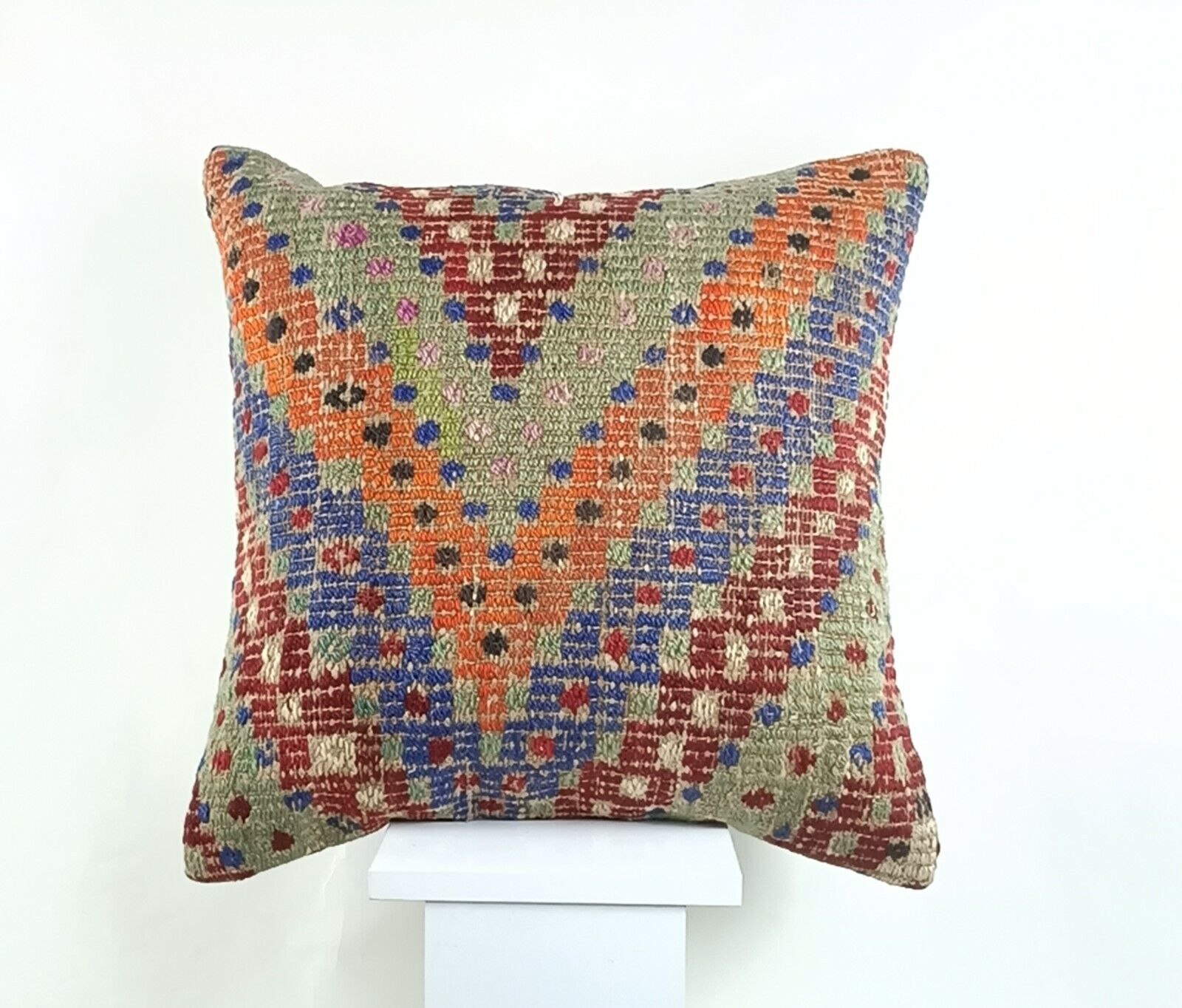 Kilim Pillow Cover 20x20 Home Decorative Handmade Ethnic Oushak Rug Pillow A1206