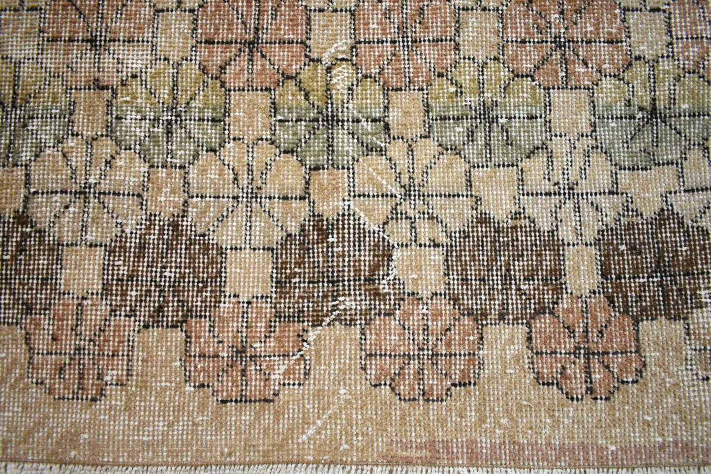 Vintage Runner 8.5x3.3 ft Oushak Runner Anatolian Rug Faded Turkish Runner R09