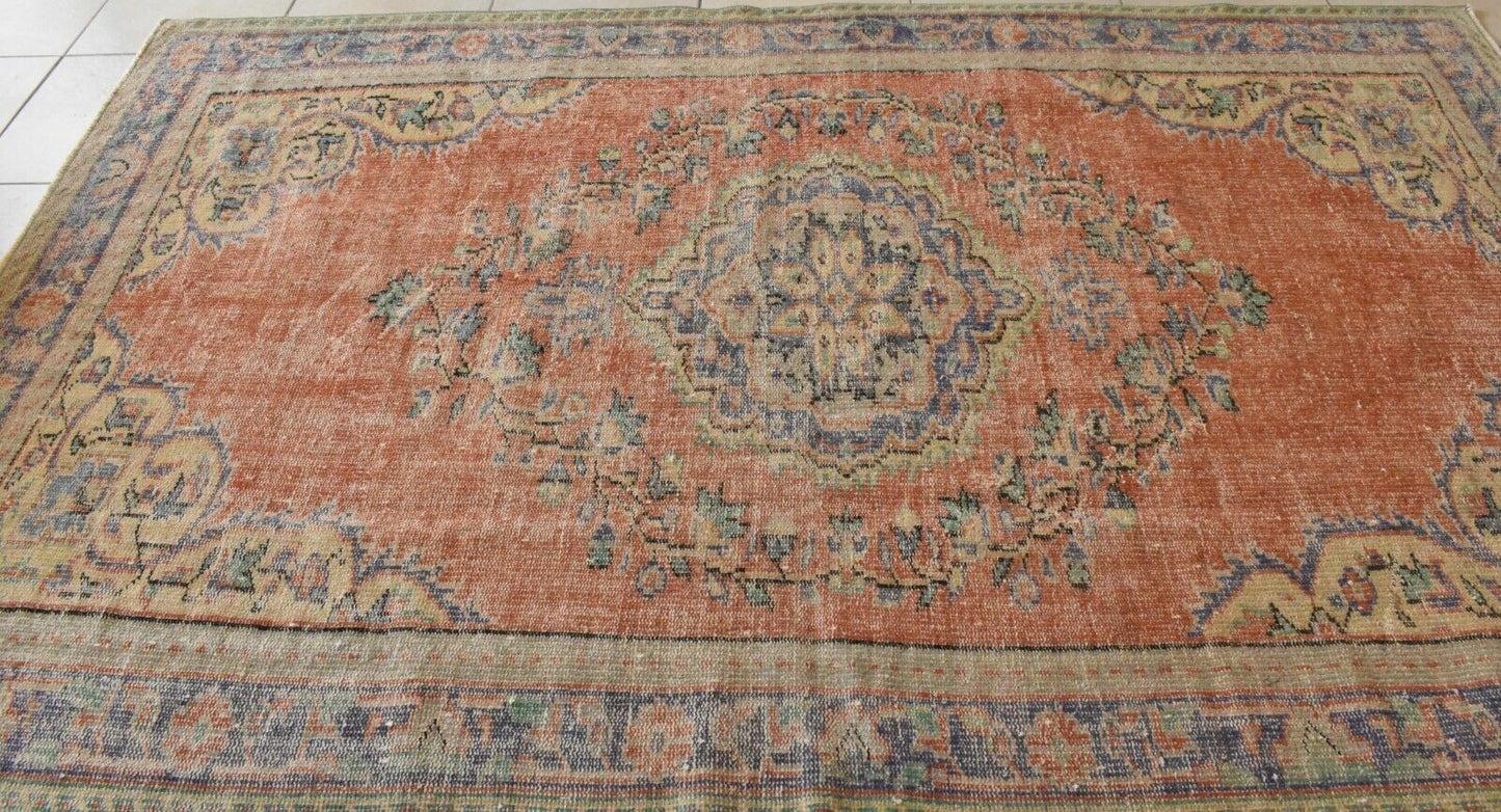 Handmade Area Rug 8.6 x 5.5 ft Distressed Anatolian Vintage Medallion Rug  C45