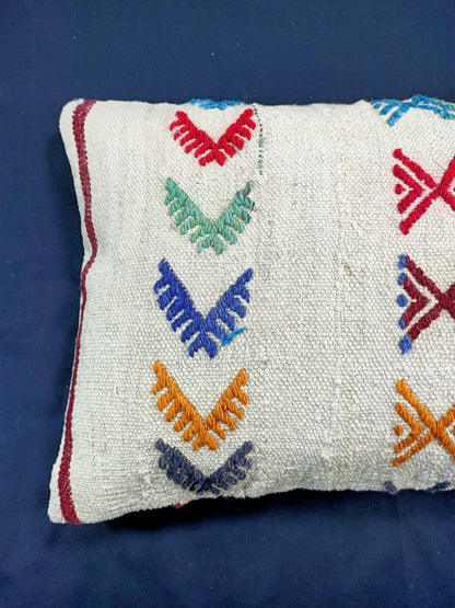 Kilim Pillow Cover 16x24 Tribal Vintage Turkish Carpet Lumbar Pillow Cover E54