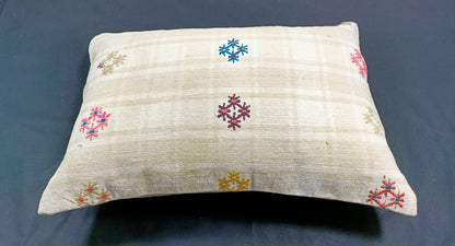 Kilim Pillow Cover 16x24 Tribal Vintage Turkish Carpet Lumbar Pillow Cover E55