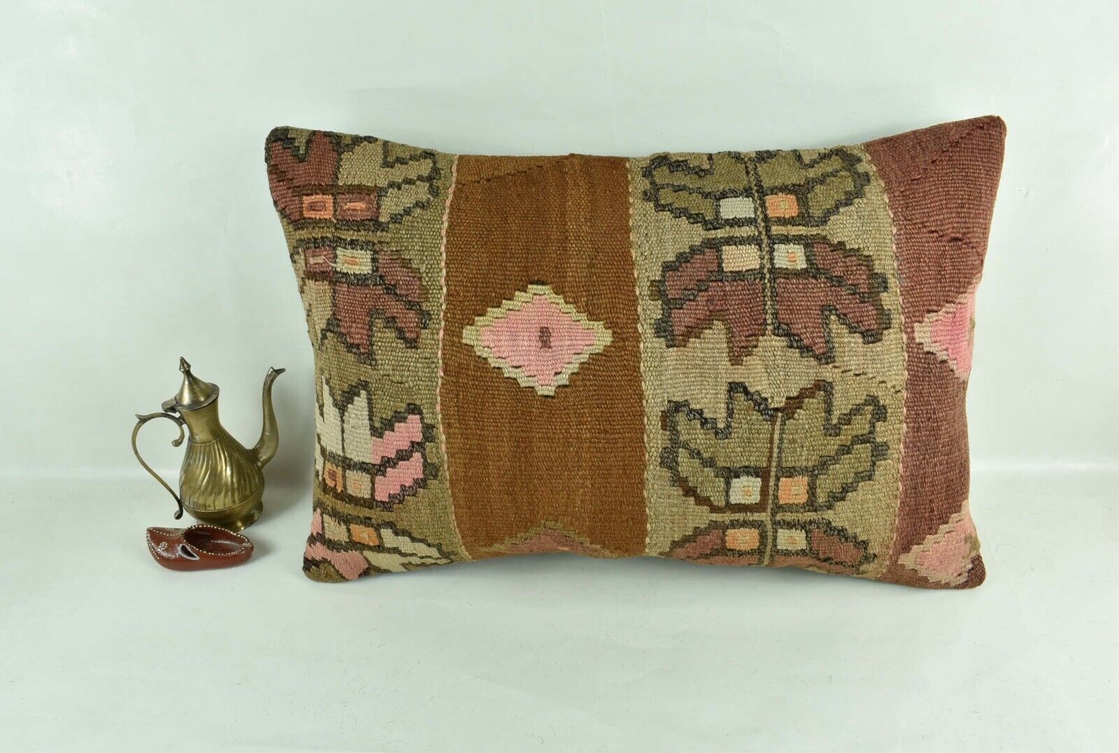 Kilim Pillow Cover 16x24 Tribal Vintage Turkish Carpet Lumbar Pillow Cover 3117