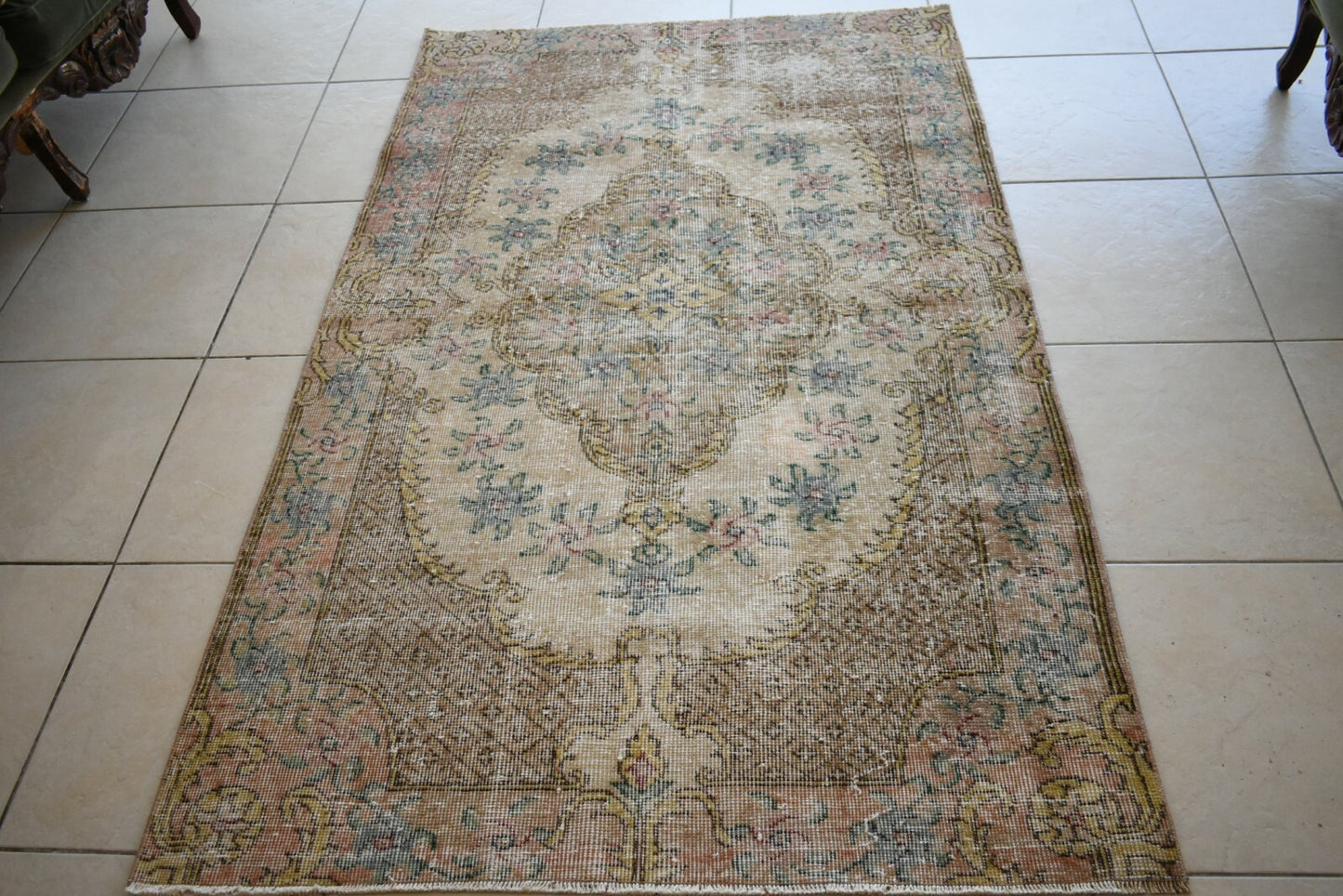 Vintage Oushak Rug 6.3x3.7 ft Turkish Floor Rug Faded Area Rug Oriental Rug U01