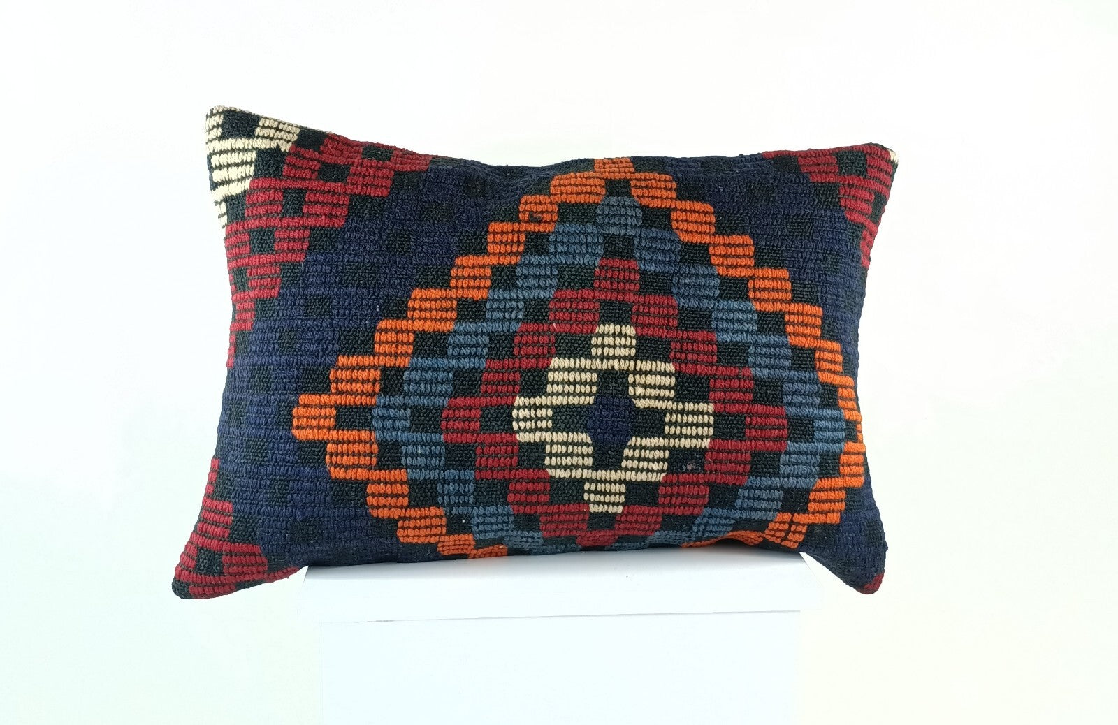 Kilim Pillow Cover 16x24 Tribal Vintage Turkish Carpet Lumbar Pillow Cover 1772