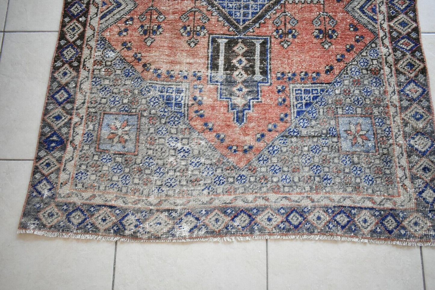 Vintage Oushak Rug 6.3x3.7 ft Turkish Floor Rug Faded Area Rug Oriental Rug U04