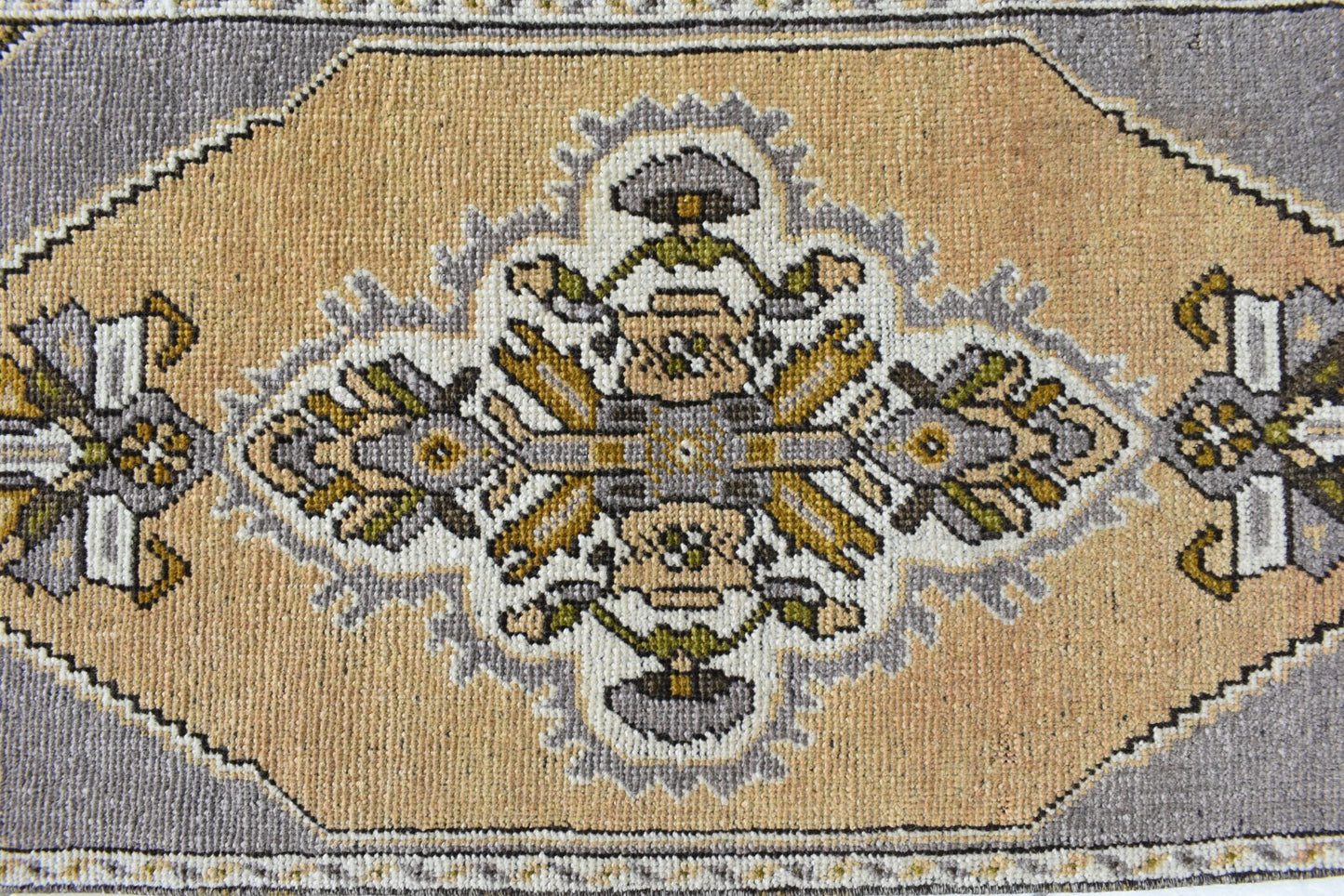 Vintage Runner 3.2x1.3 ft Mini Turkish Rug Oushak Runner Anatolian Runner Y100