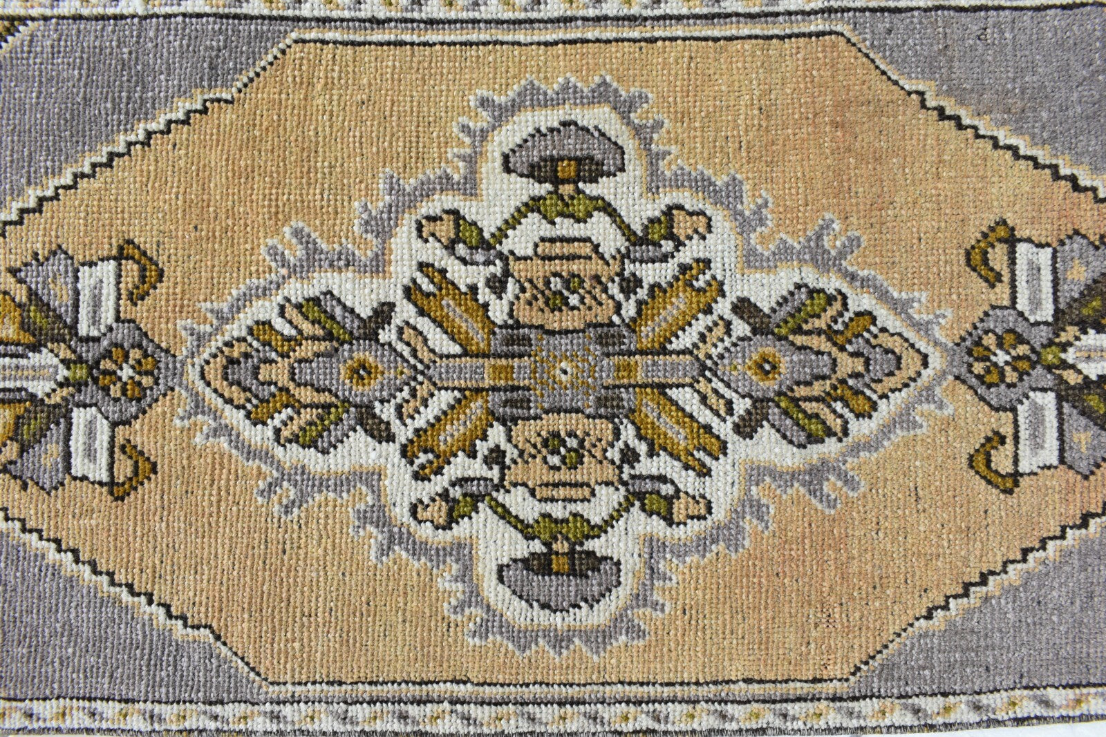 Vintage Runner 3.2x1.3 ft Mini Turkish Rug Oushak Runner Anatolian Runner Y100