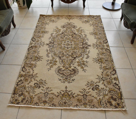 Handmade Vintage Oushak Runner 3.9 x 6.3 ft  Accent Beige Pastel Area Rug C23