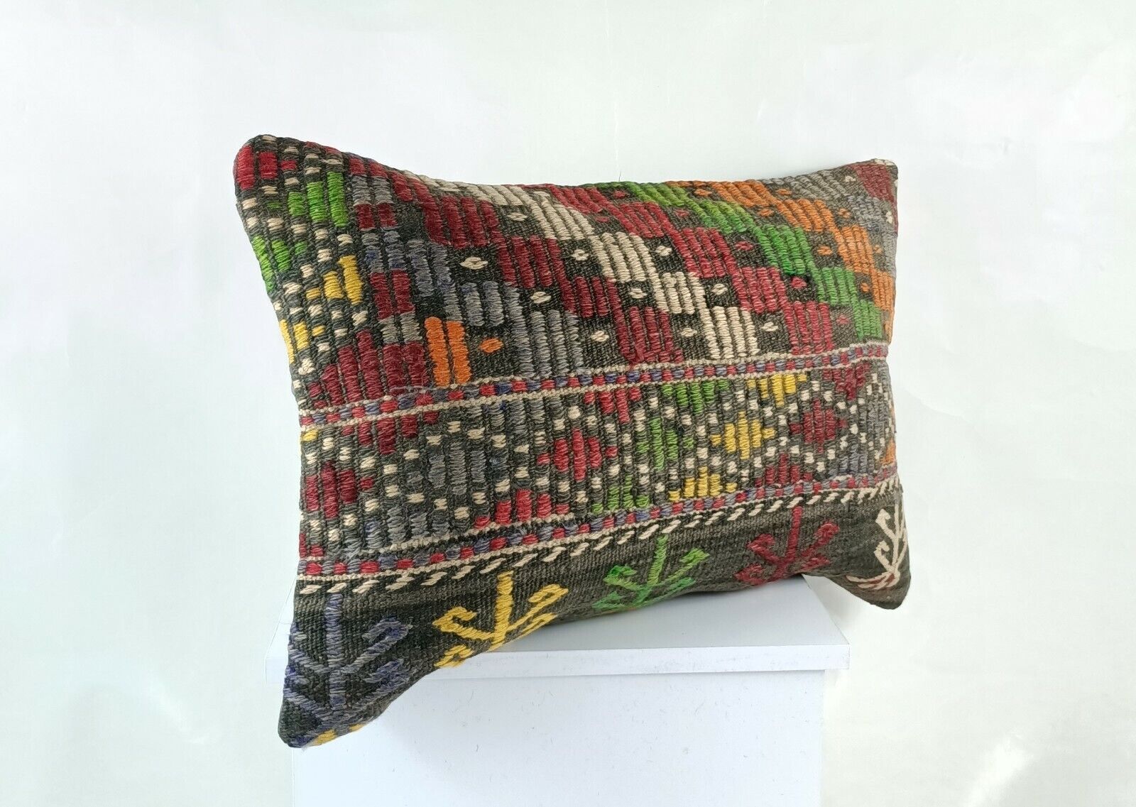 Kilim Pillow Cover 16x24 in Traditional Handmade Anatolian Lumbar Cushion  E1279