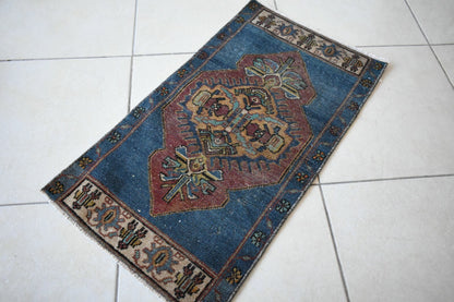 Anatolian Runner 2.6x1.4 ft Vintage Turkish Runner Oushak Runner Rug Y16