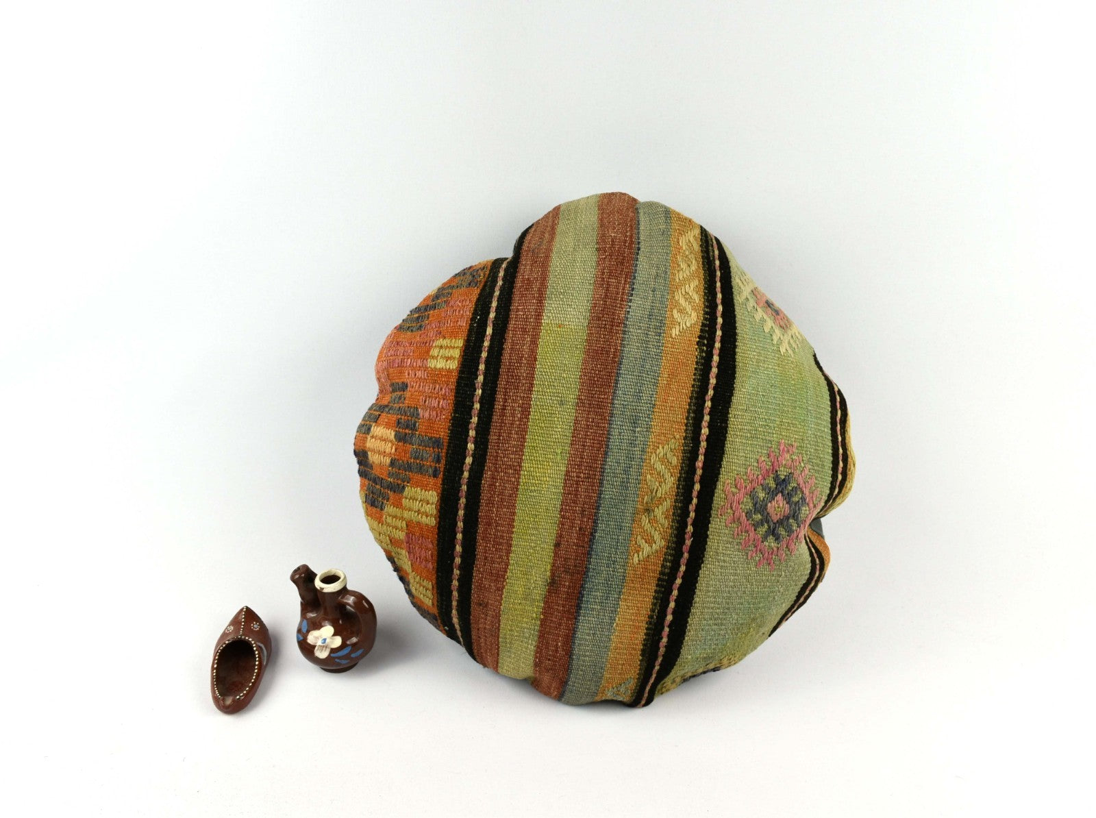 Kilim Round Pillow Cover 18" in Tribal Vintage Turkish Carpet Round Cushion 4961