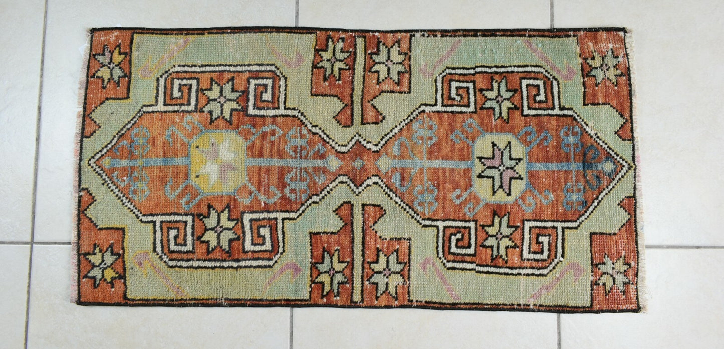 Vintage Runner 2.9x1.5 ft Mini Turkish Rug Oushak Runner Anatolian Runner Y94