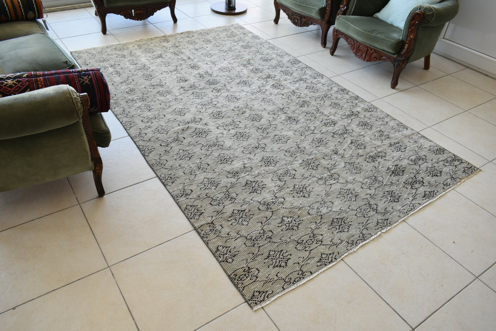 Large Turkish Rug 8.6x5.2 ft Vintage Rug Faded Oushak Rug Living Room Carpet B17