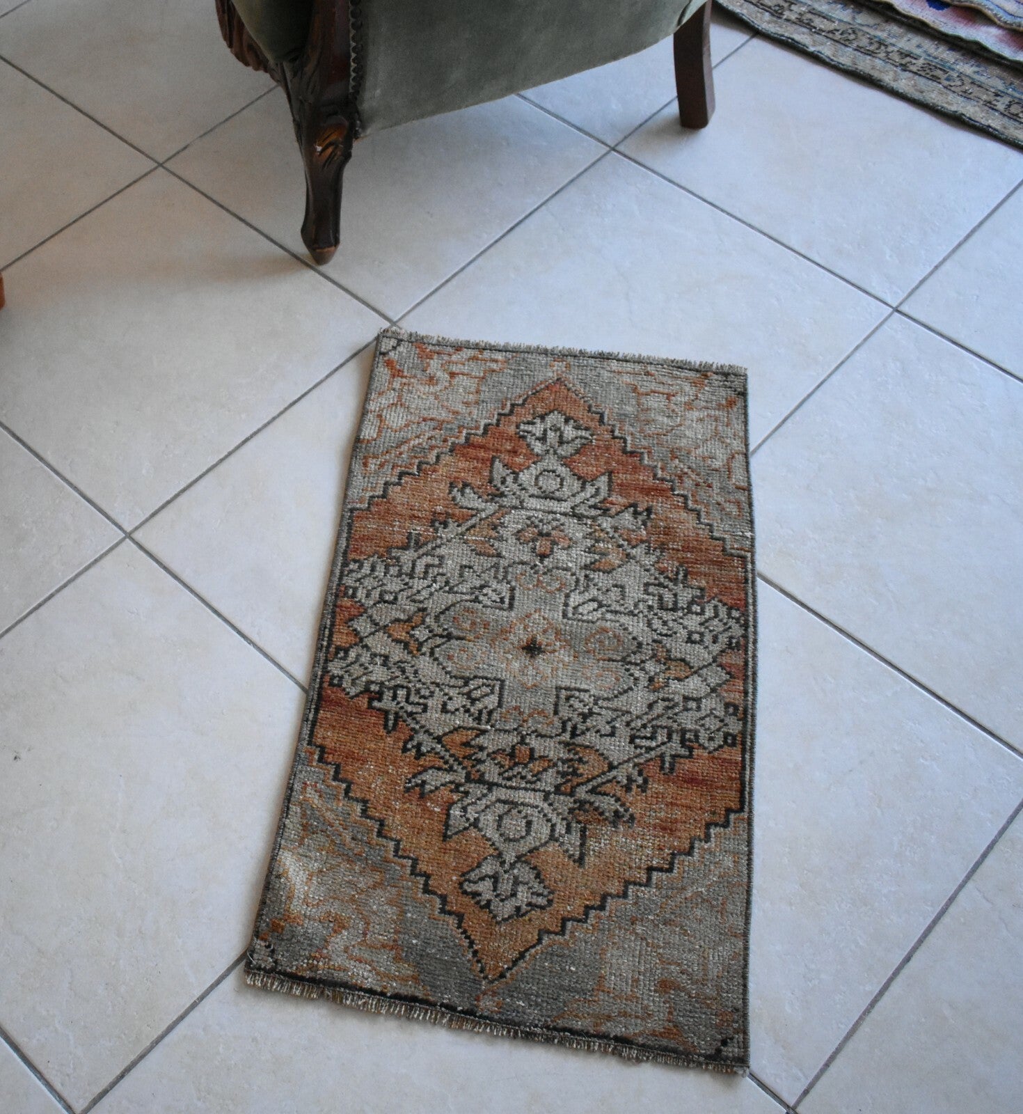 2.6x1.4 ft Small Turkish Runner Vintage Oushak Rug Anatolian Rug Faded Rug Y01