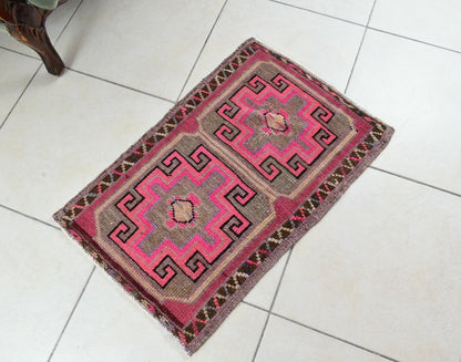 Oushak Runner 2.4x1.5 ft Vintage Turkish Rug Small Runner Anatolian Rug Y52