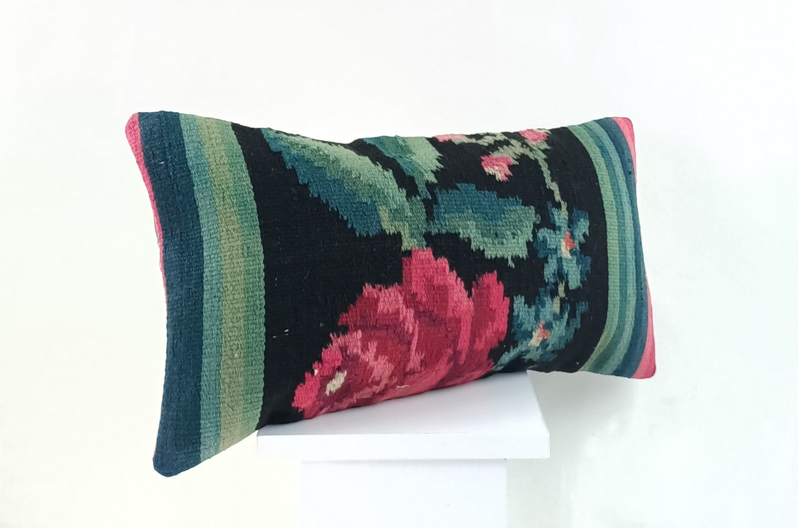 10x20 Kilim Lumbar Pillow Cover Vintage Ethnic Oushak Kilim Pillow Cover 2246