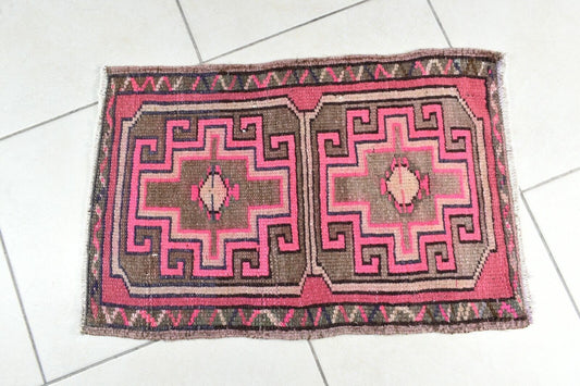 Anatolian Runner 2.3x1.5 ft Vintage Turkish Runner Oushak Runner Rug Y41