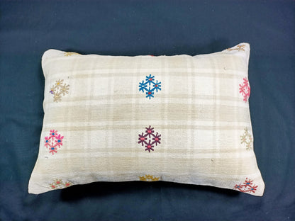 Kilim Pillow Cover 16x24 Tribal Vintage Turkish Carpet Lumbar Pillow Cover E55