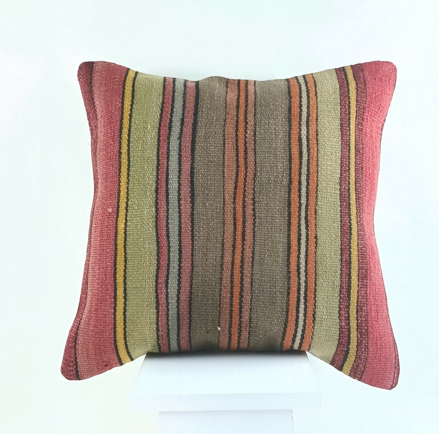 Kilim Pillow Cover 18x18 in Handknotted Oushak Traditional Rug Wool Cushion A884