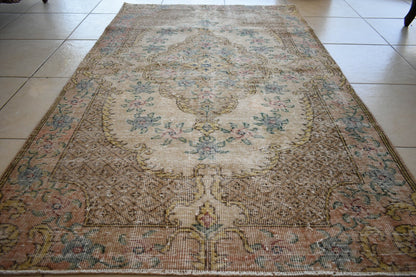 Vintage Oushak Rug 6.3x3.7 ft Turkish Floor Rug Faded Area Rug Oriental Rug U01
