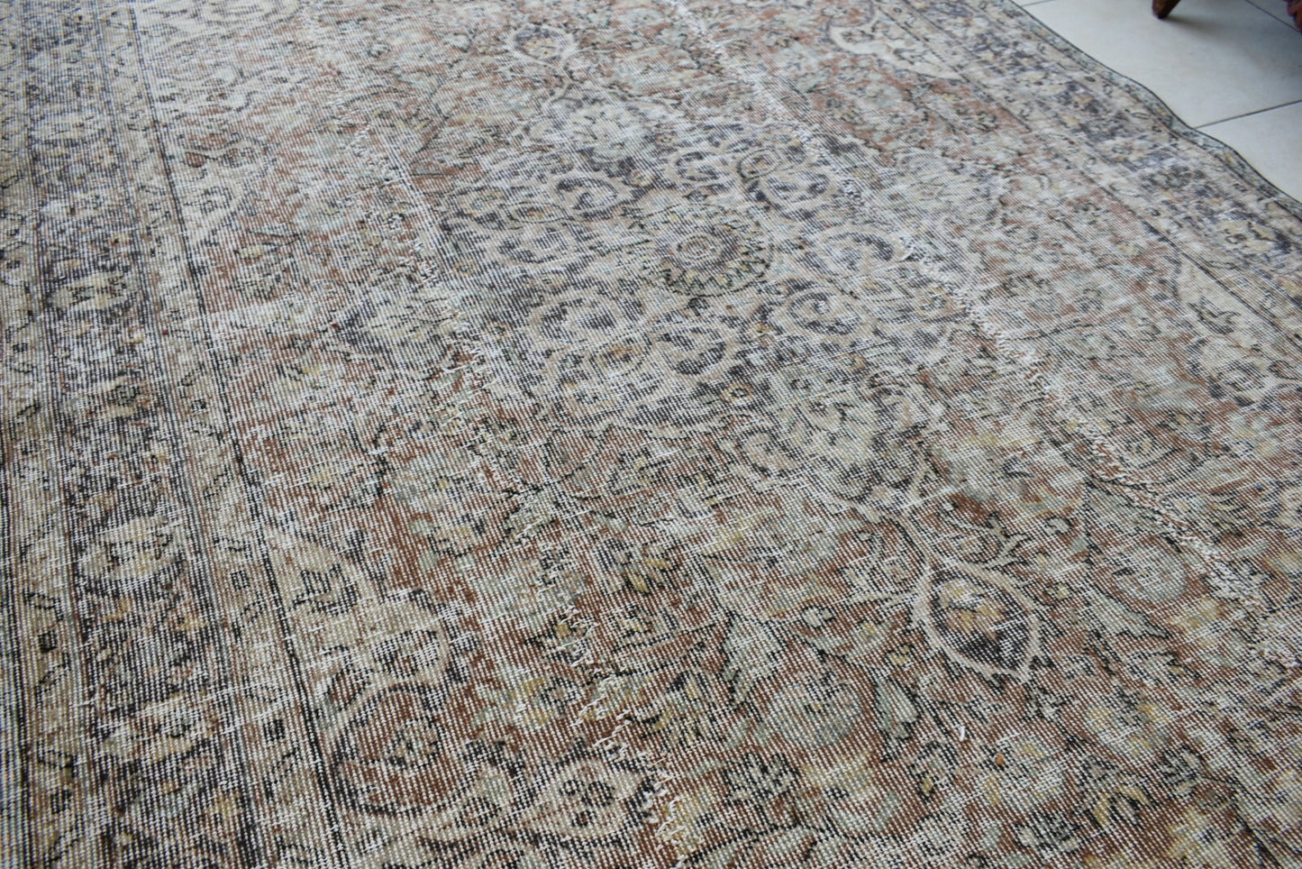 Large Turkish Rug 8.7x5.5 ft Vintage Rug Faded Oushak Rug Living Room Carpet B19