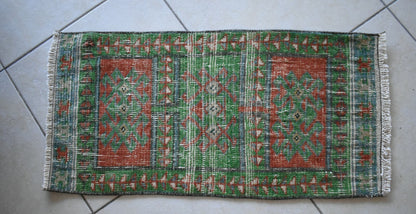 Small Turkish Runner 2.5x1.2 ft Vintage Oushak Rug Anatolian Rug Faded Rug Y04