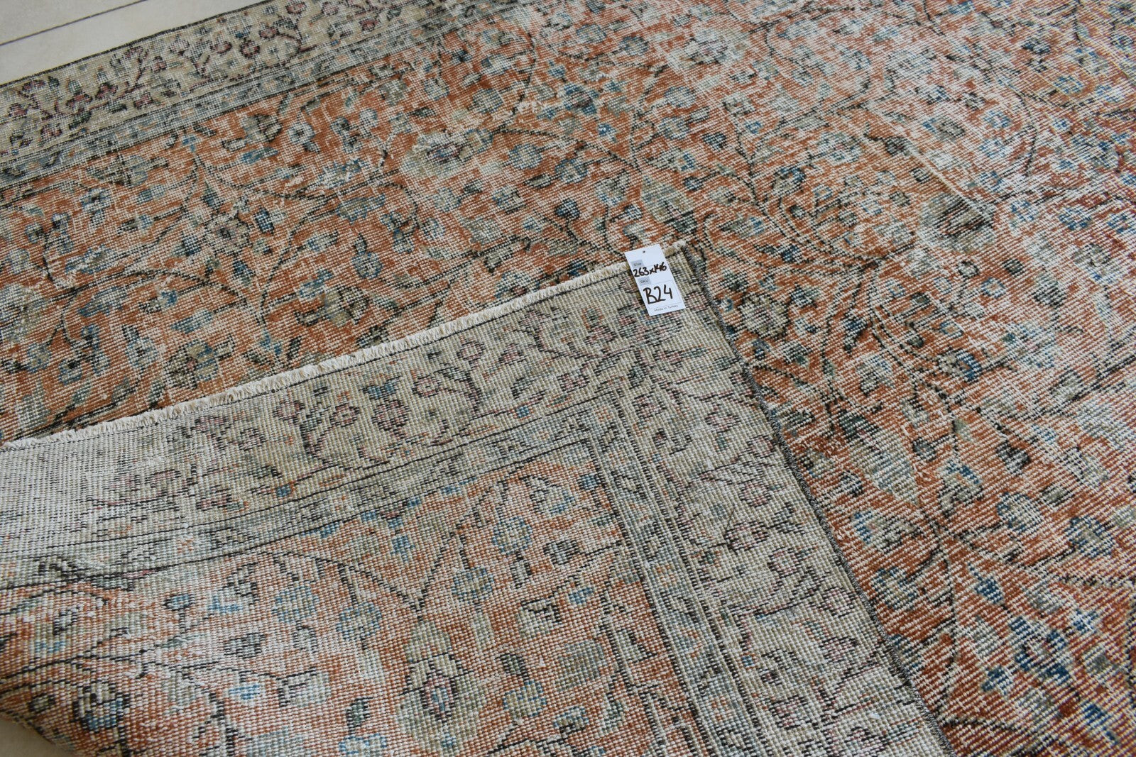 Large Turkish Rug 8.6x4.7 ft Vintage Rug Faded Oushak Rug Living Room Carpet B24