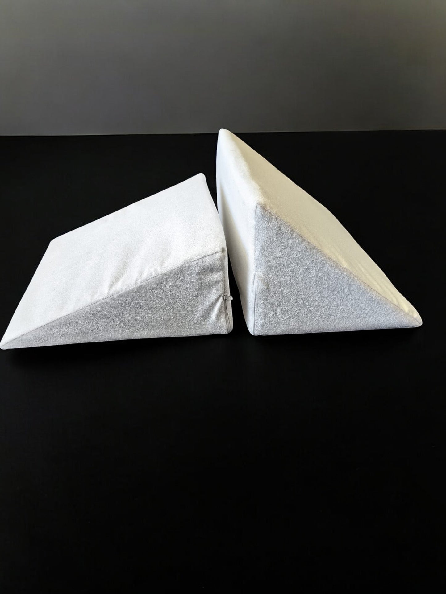 Waterproof Wedge Pillow Cover - Leg Support & Side Sleeper Pillow Case in Water Proof Fabric